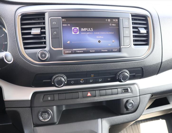 Toyota ProAce Verso 19