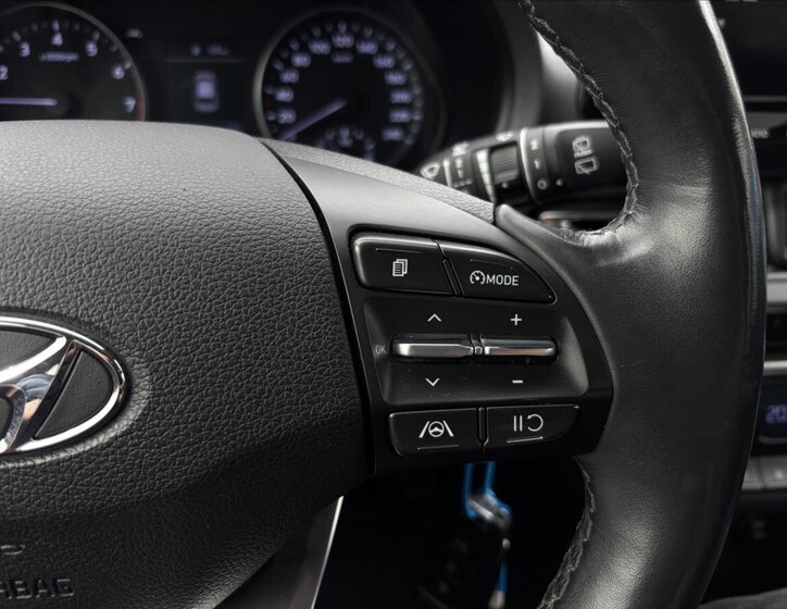 Hyundai i30 Kombi 998,0 88 kw