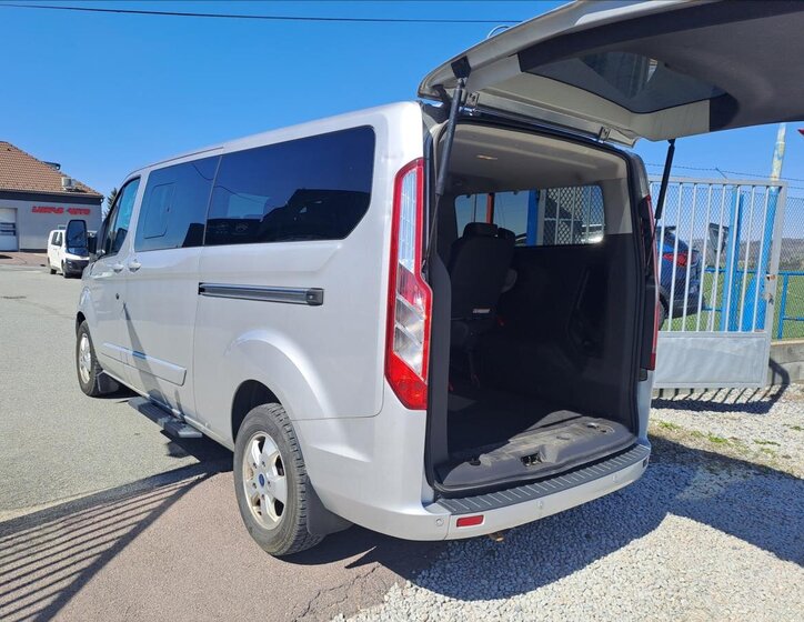 Ford Tourneo Custom Ostatní 2,0 l 96 kw