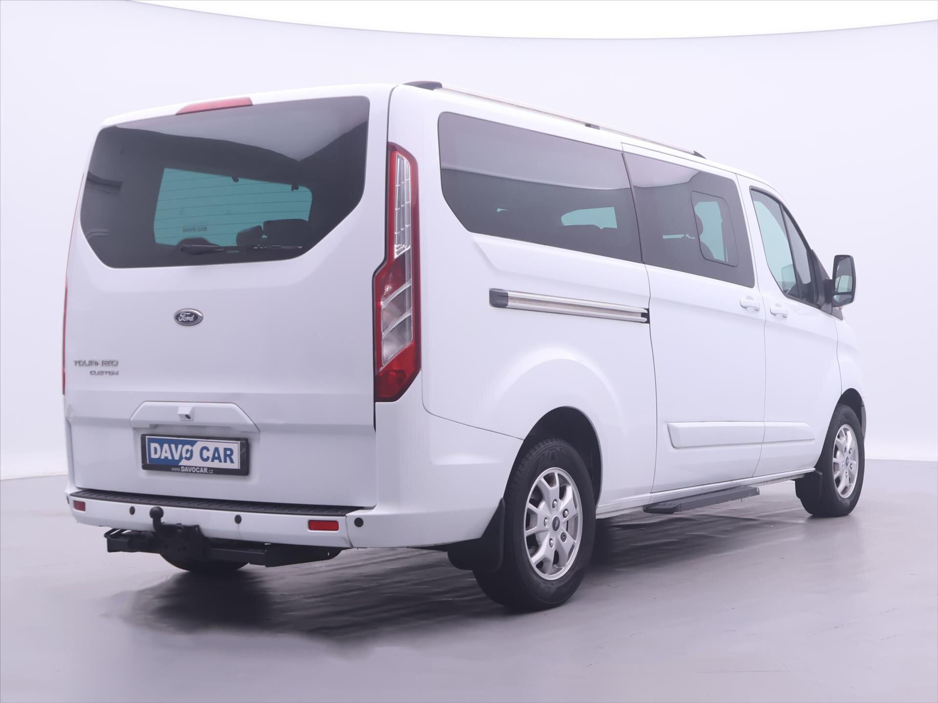 Ford Tourneo Custom Kombi 2,2 l 114 kw