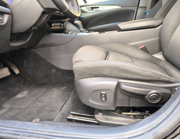 Opel Insignia Kombi 0,0 125 kw