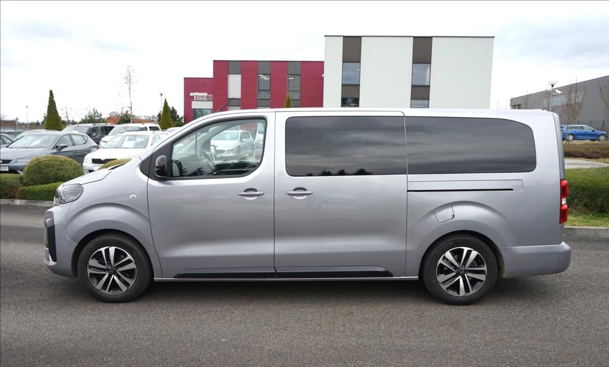 Citroën SpaceTourer MPV 2,0 l 130 kw