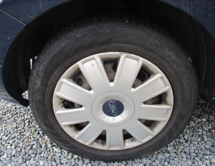 Ford Fusion Kombi 1,4 l 59 kw