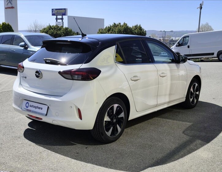 Opel Corsa Hatchback 0,0 100 kw