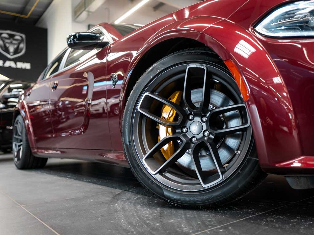 Dodge Charger Sedan / Limuzína 6,2 l 527 kw