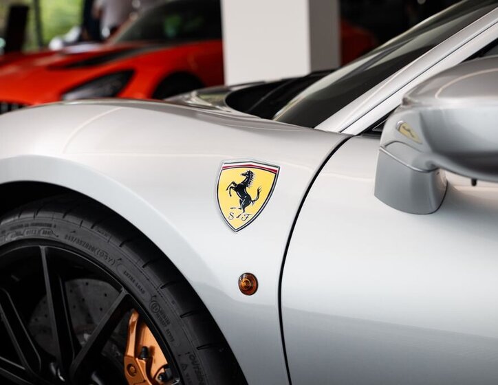 Ferrari 488 Kupé 3,9 l 530 kw