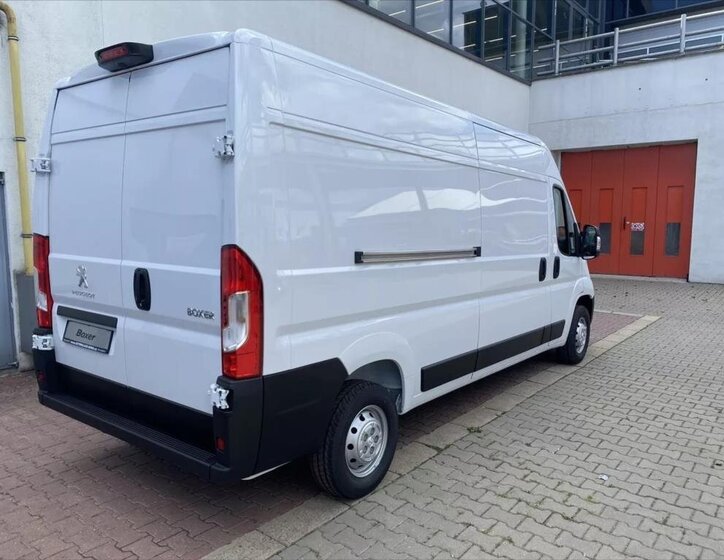 Peugeot Boxer Skříň 2,2 l 103 kw