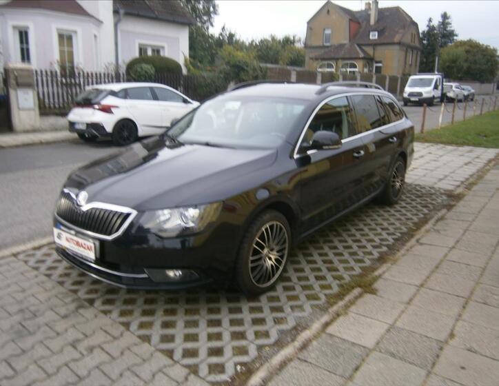 Škoda Superb 3