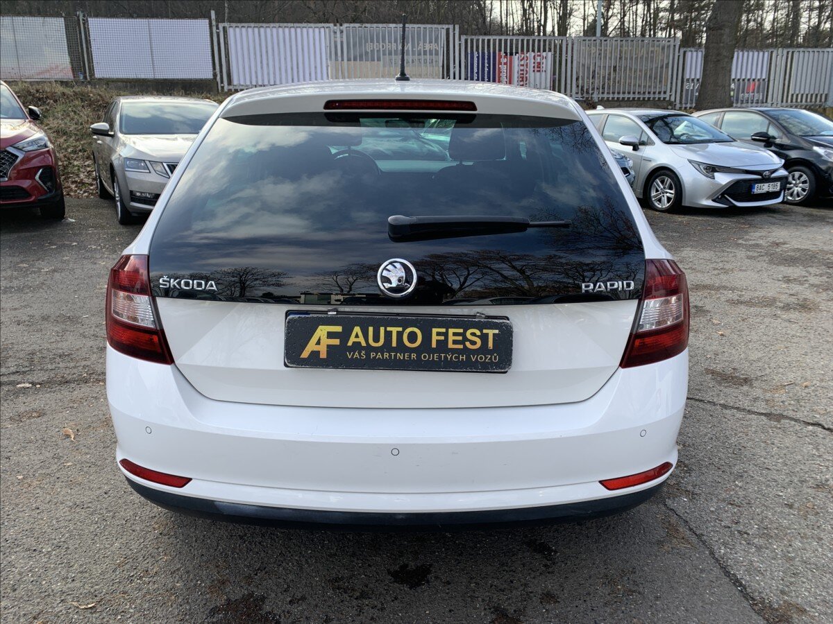 Škoda Rapid Hatchback 999,0 81 kw