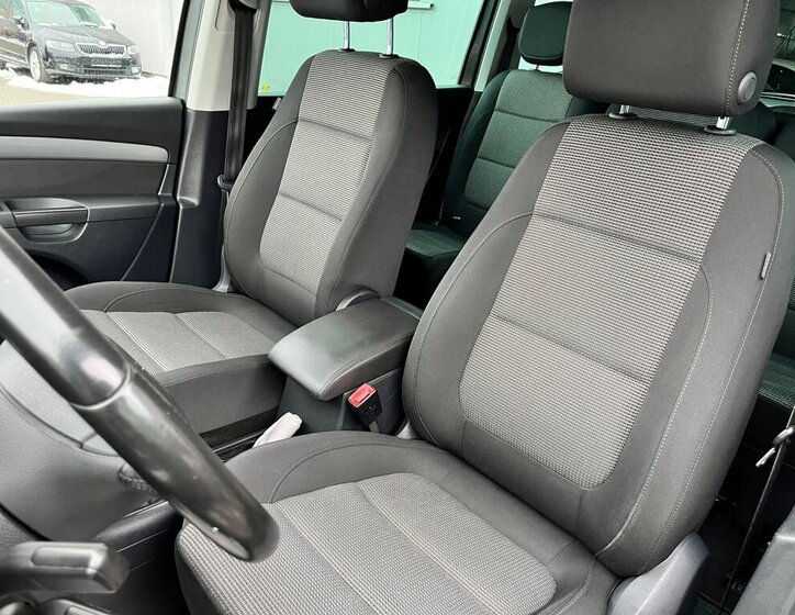 Volkswagen Sharan 17