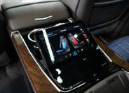 Cadillac Escalade 45