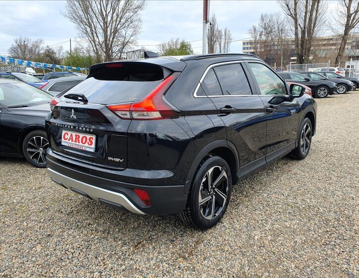 Mitsubishi Eclipse Cross SUV / Terénní 2,4 l 133 kw