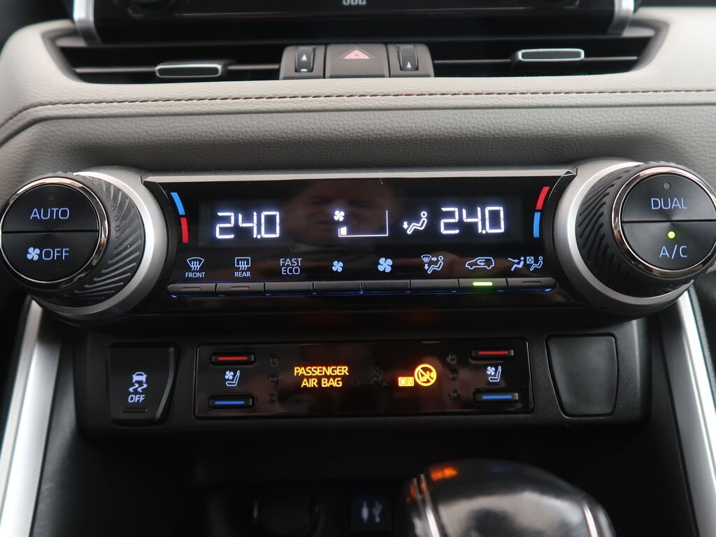 Toyota RAV4 SUV / Terénní 2,5 l 131 kw