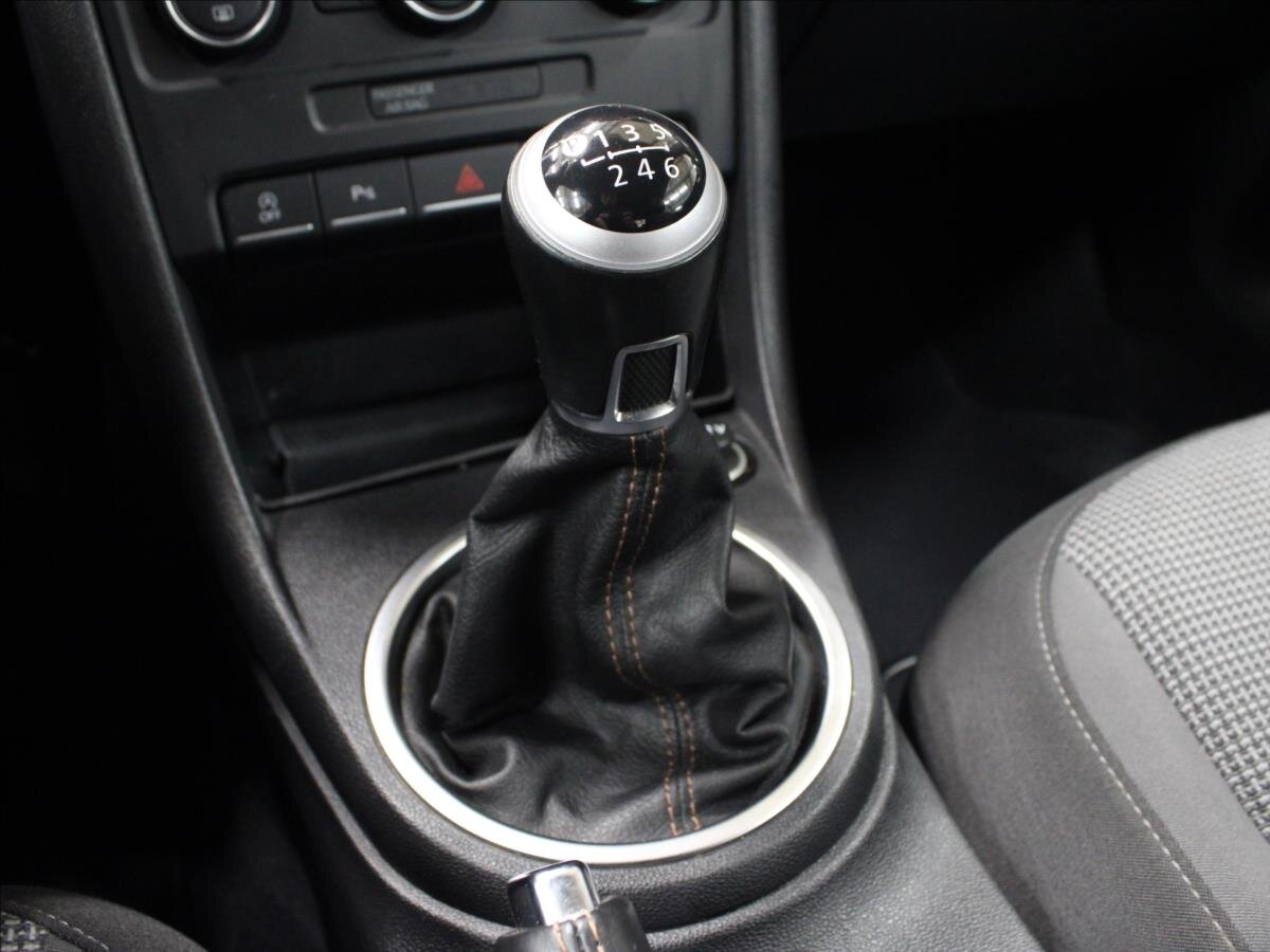 Volkswagen Beetle Kabriolet 1,2 l 77 kw