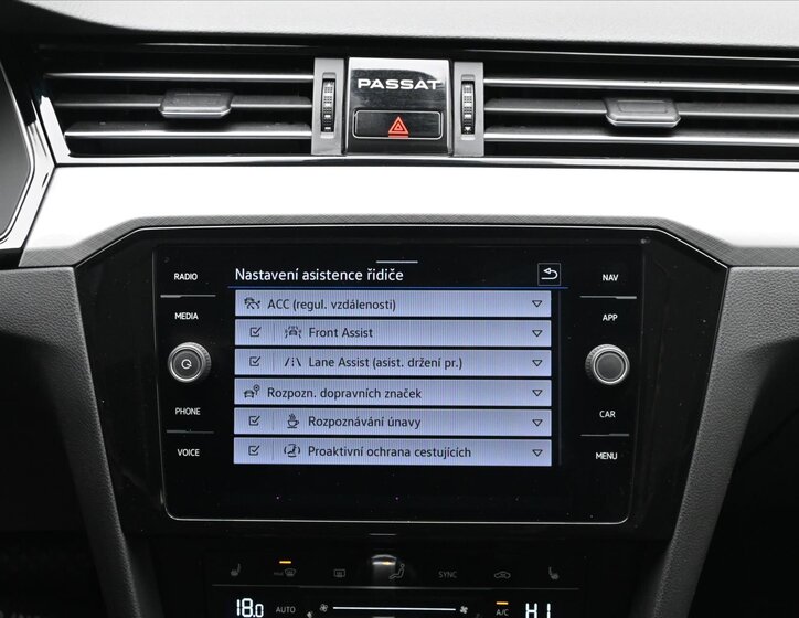 Volkswagen Passat Kombi 2,0 l 110 kw