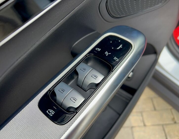 Mercedes-Benz GLC SUV / Terénní 2,0 l 145 kw