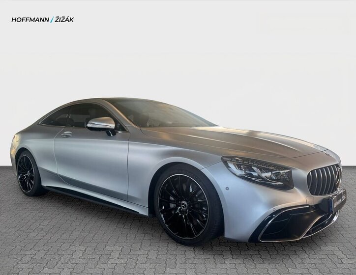 Mercedes-Benz Třídy S Kupé 4,0 l 345 kw