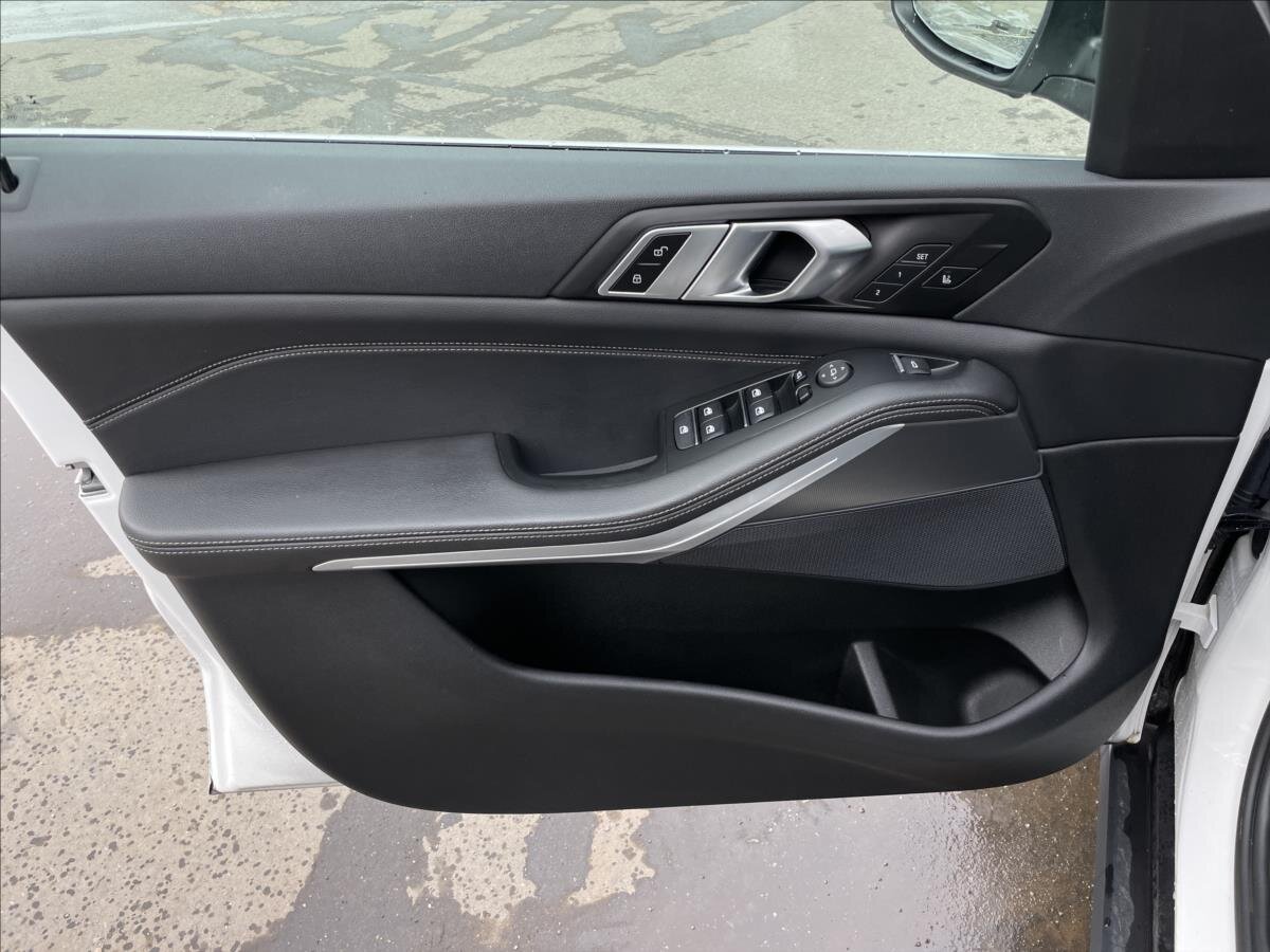 BMW X5 SUV 3,0 l 245 kw