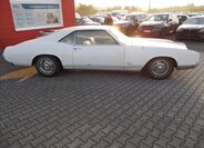 Buick Riviera 8