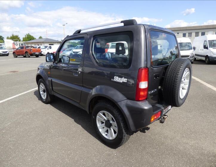 Suzuki Jimny 5