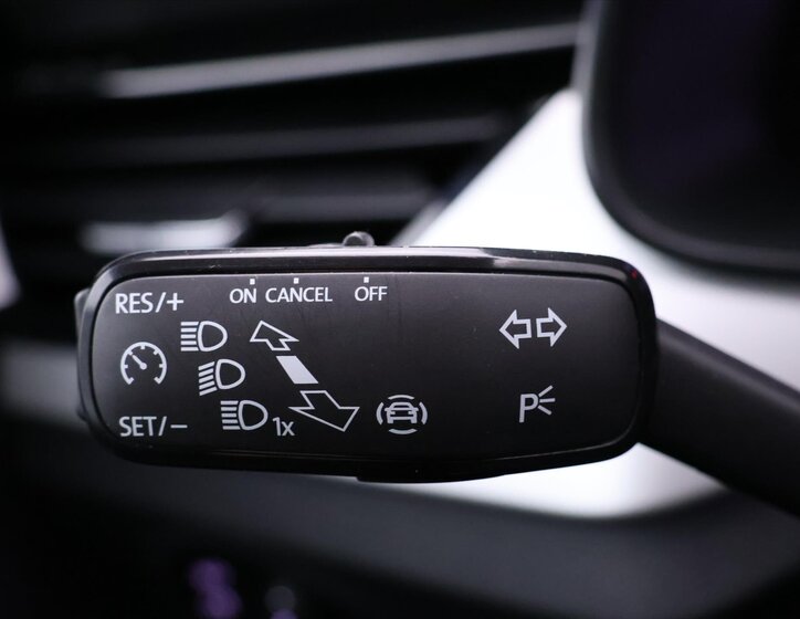 Škoda Kamiq SUV 1,5 l 110 kw