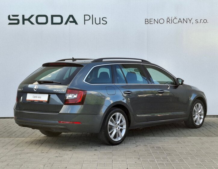Škoda Octavia 2
