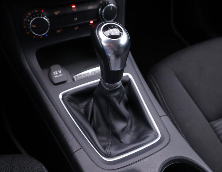 Mercedes-Benz Třídy B 27