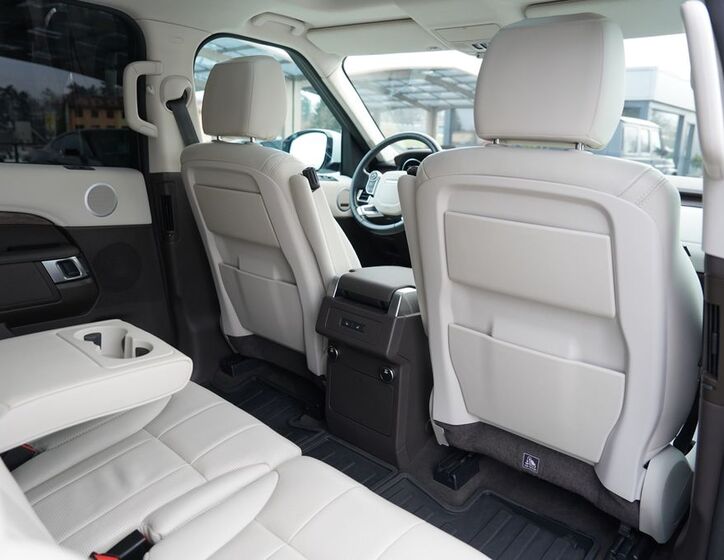 Land Rover Discovery 38