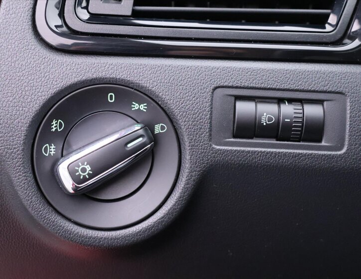 Škoda Rapid Hatchback 1,2 l 77 kw