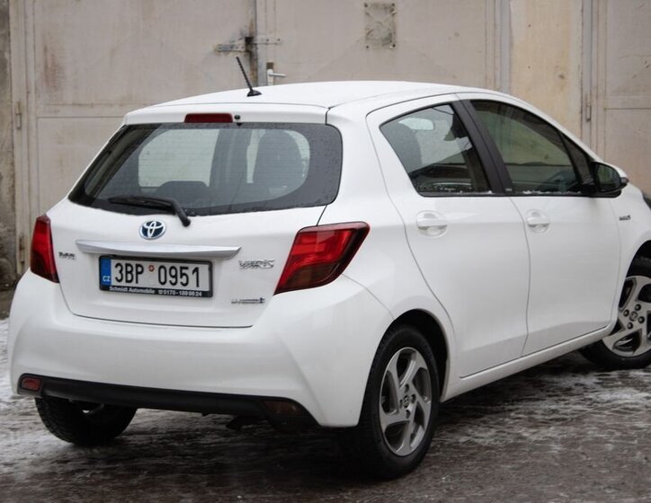 Toyota Yaris Hatchback 1,5 l 74 kw