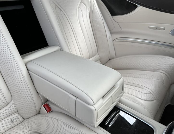 Mercedes-Benz Třídy S 24