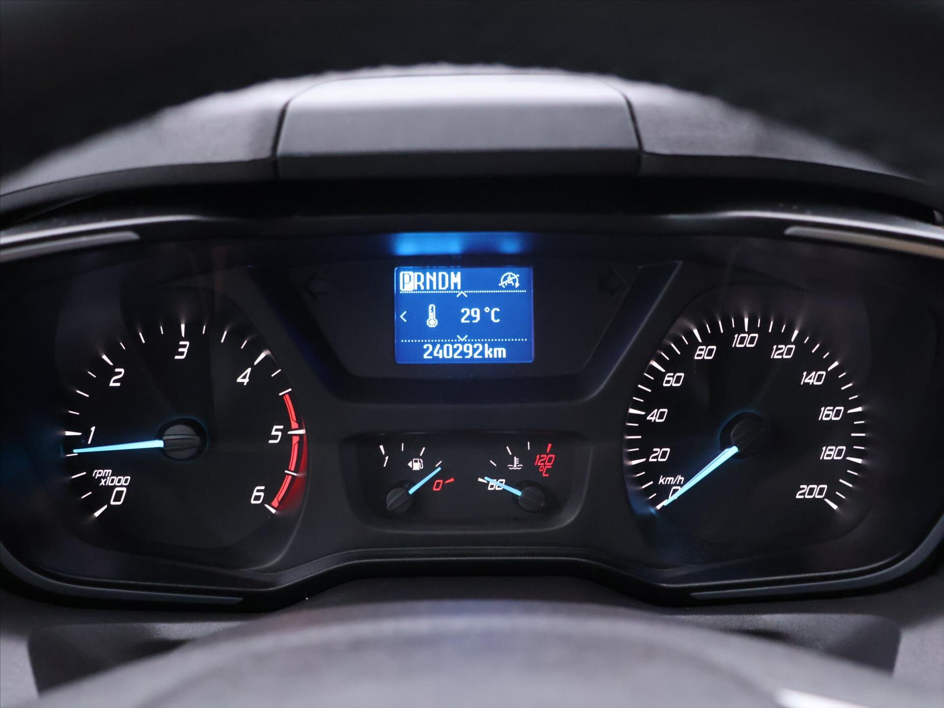 Ford Tourneo Custom MPV 2,0 l 125 kw