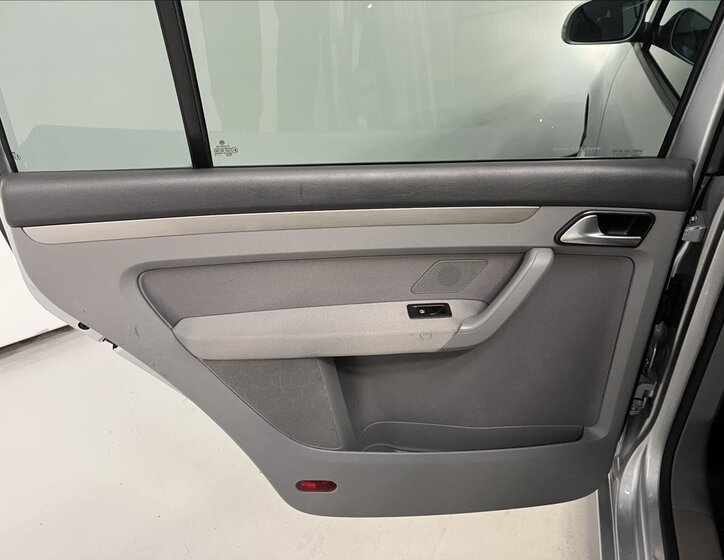 Volkswagen Touran 22