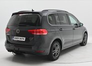 Volkswagen Touran 5