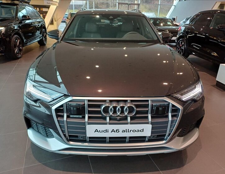 Audi A6 Allroad Kombi 3,0 l 253 kw