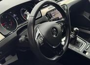 Volkswagen Passat 12
