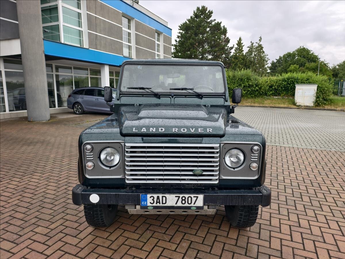 Land Rover Defender Ostatní 2,2 l 90 kw