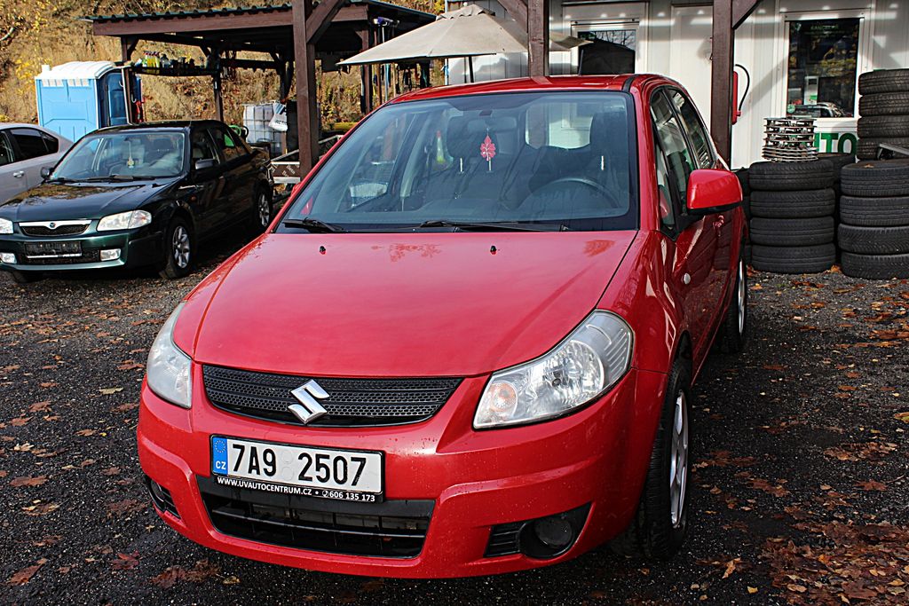 Suzuki SX4