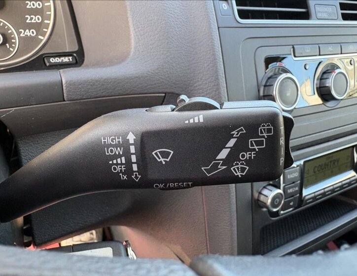 Volkswagen Touran 24