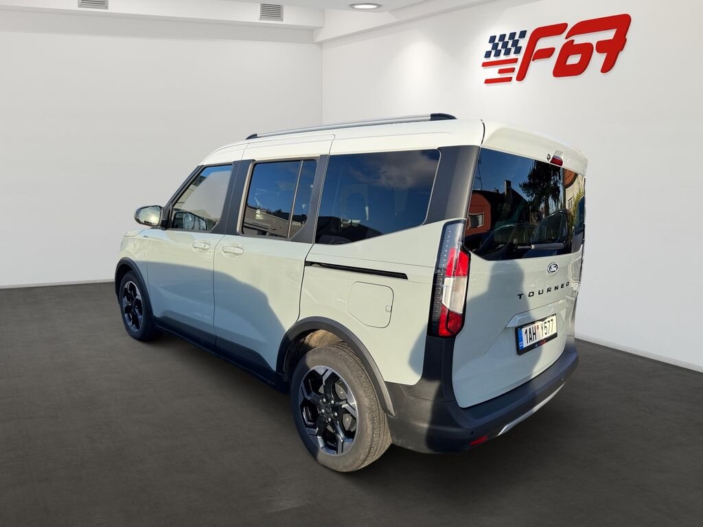 Ford Tourneo Courier VAN-Minibus 999,0 91 kw