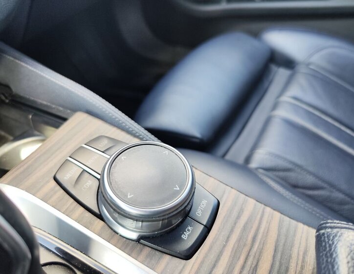 BMW Řada 5 Sedan / Limuzína 3,0 l 250 kw