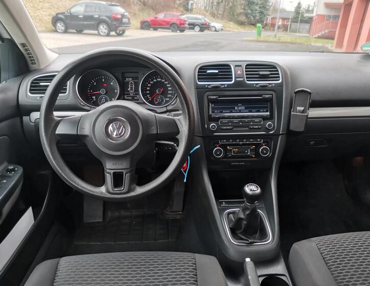 Volkswagen Golf 12