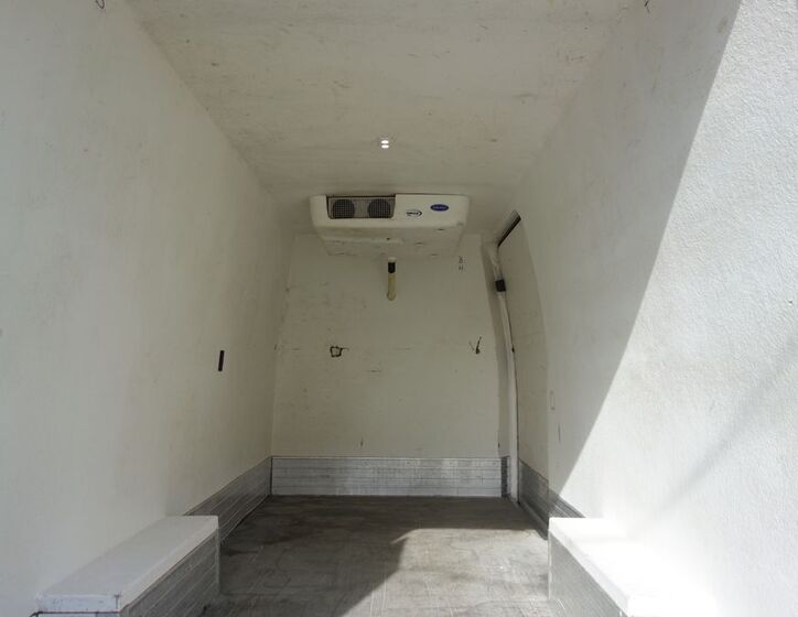 Mercedes-Benz Sprinter 19