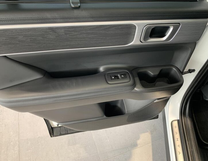 Hyundai Santa Fe SUV / Terénní 1,6 l 117 kw