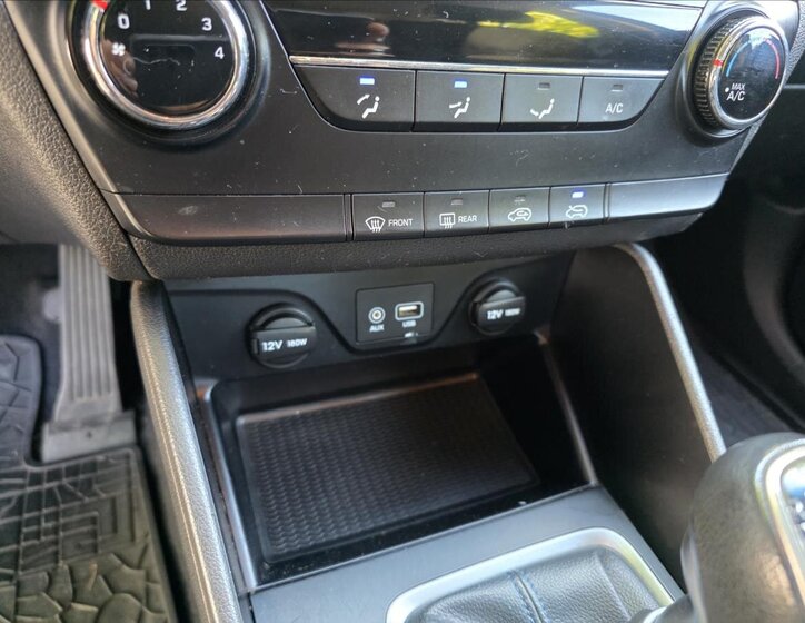 Hyundai Tucson SUV / Terénní 2,0 l 100 kw