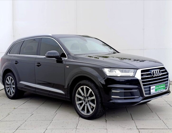 Audi Q7 SUV / Terénní 3,0 l 210 kw