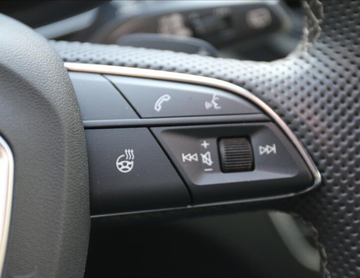 Audi Q5 SUV 2,0 l 150 kw