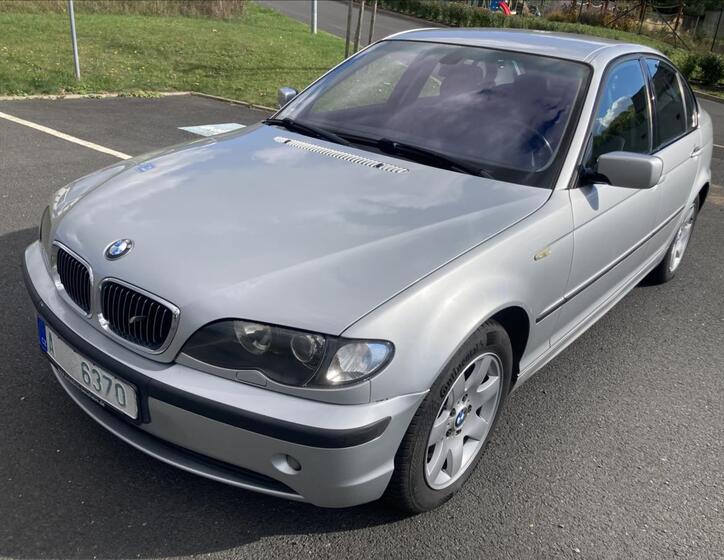 BMW Řada 3 18