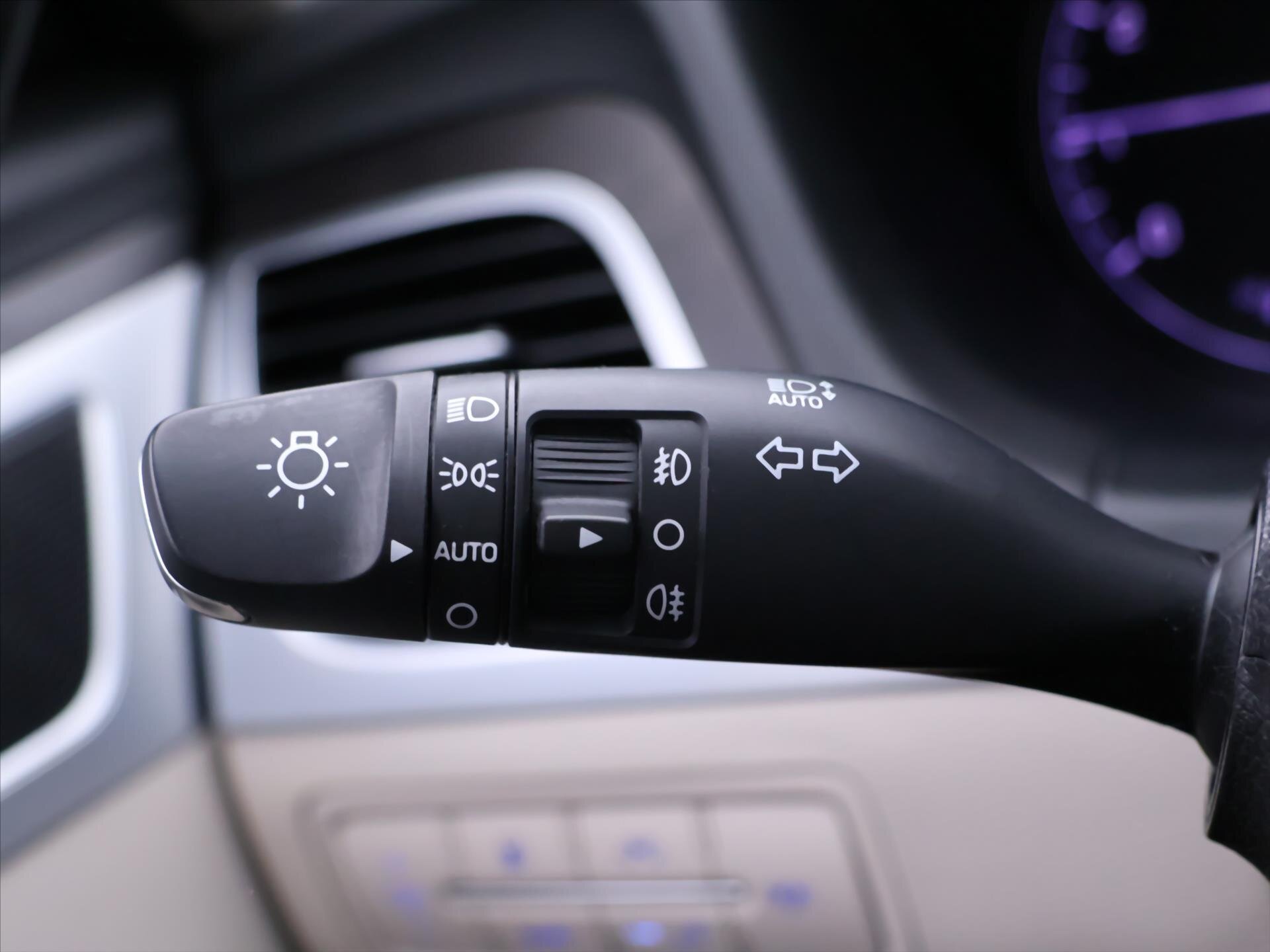 Hyundai Genesis Sedan 3,8 l 232 kw