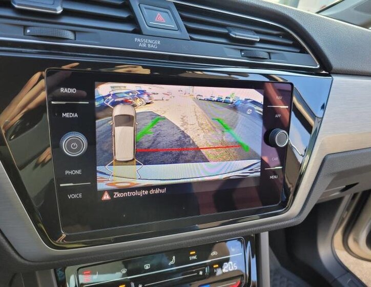 Volkswagen Touran MPV 1,5 l 110 kw